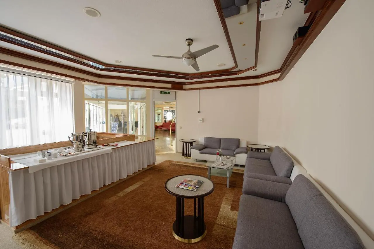Parkhotel Frankfurt Airport Hattersheim am Main